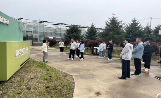 25.新东方吉林校区校长马雷携中高层团队莅临5001拉斯维加斯集团旅行团建_副本.png