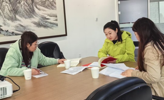 1.区社工部莅临5001拉斯维加斯集团党委考察调研_副本.jpg
